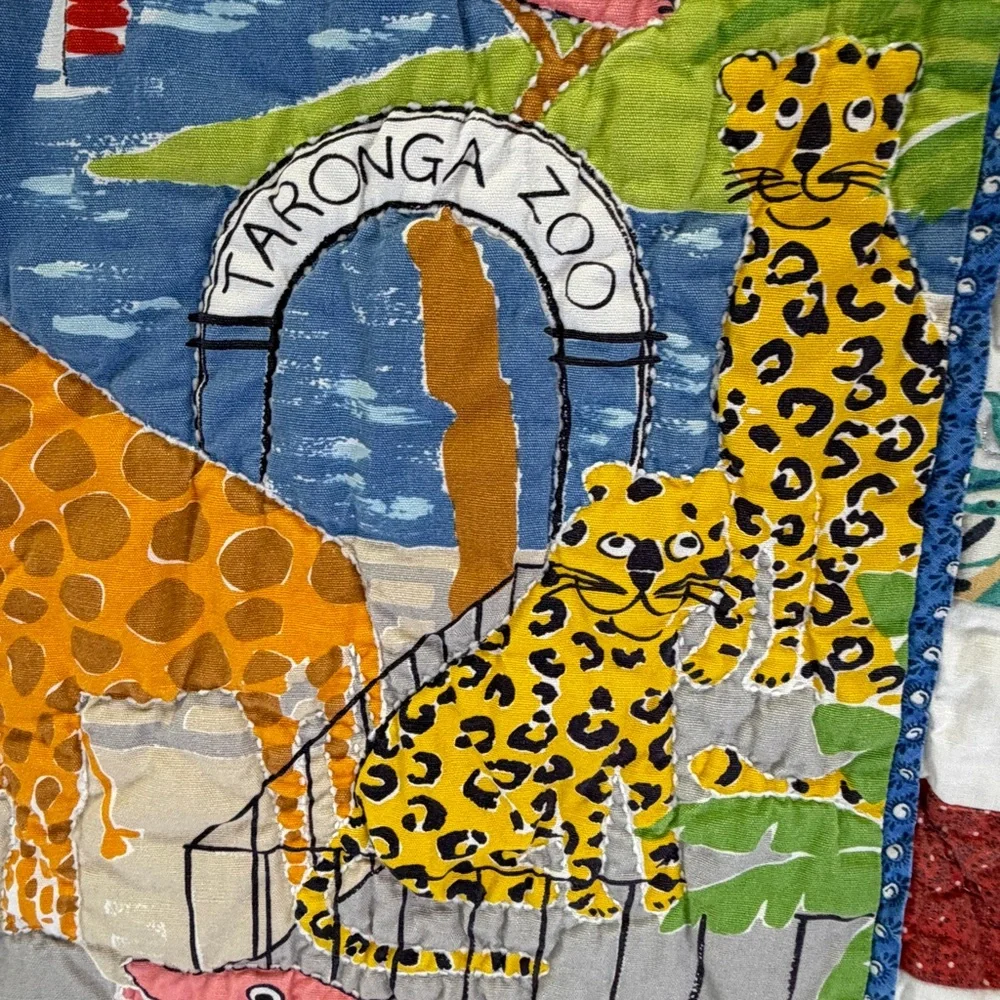 Australian Sydney Taronga Zoo Baby Crib Size‎ Quilt Decorative Blanket Animals